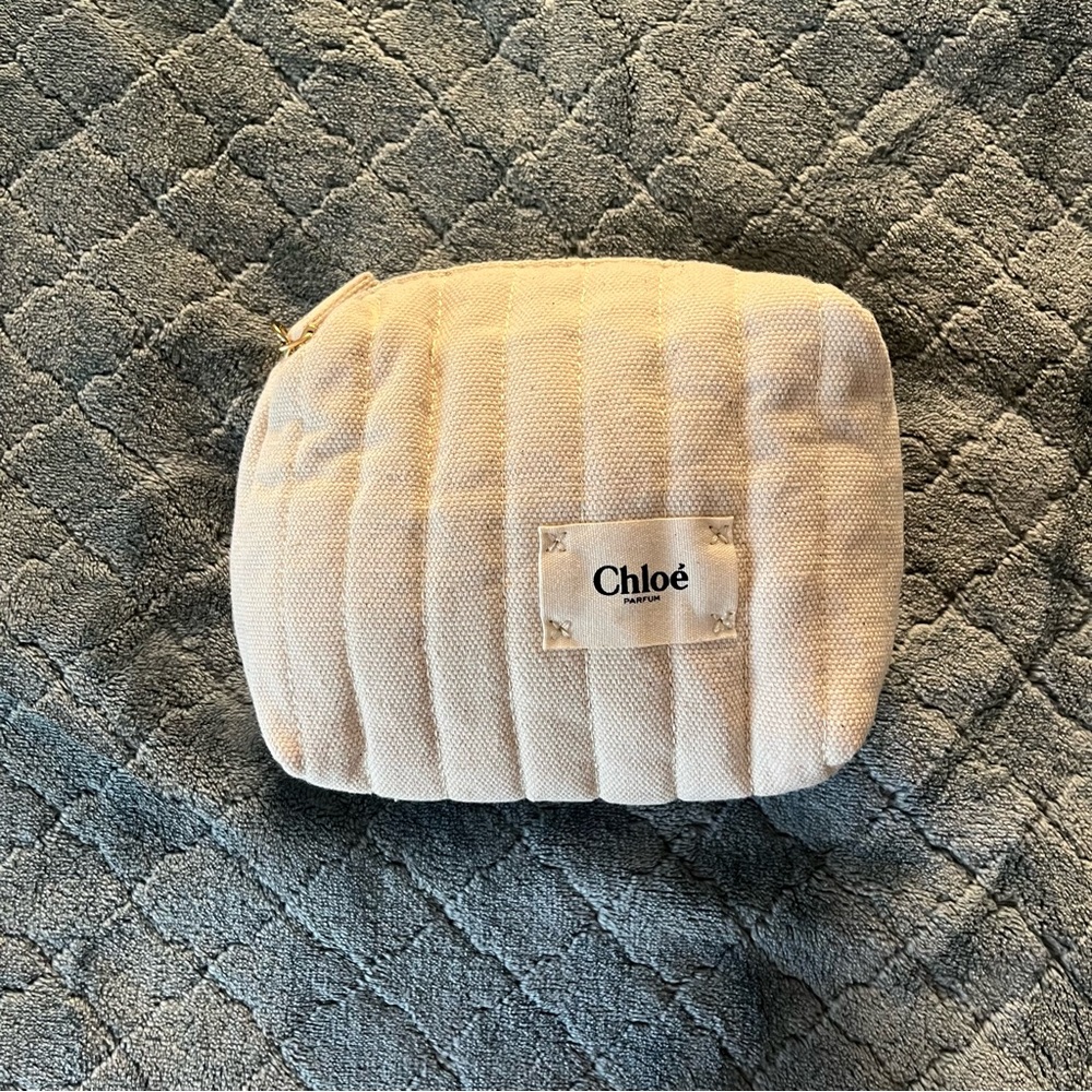 Chloe Parfum Cream Quilted Canvas Makeup Bag‎ Cosmetic Pouch Gold Zipper Pull